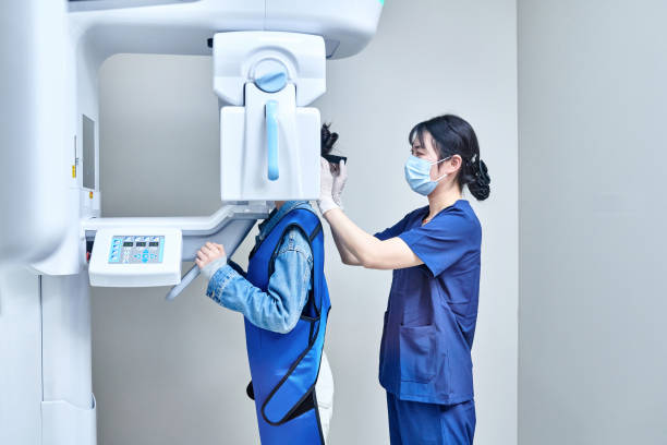 Best Mobile Emergency Dentist in Fellsmere, FL